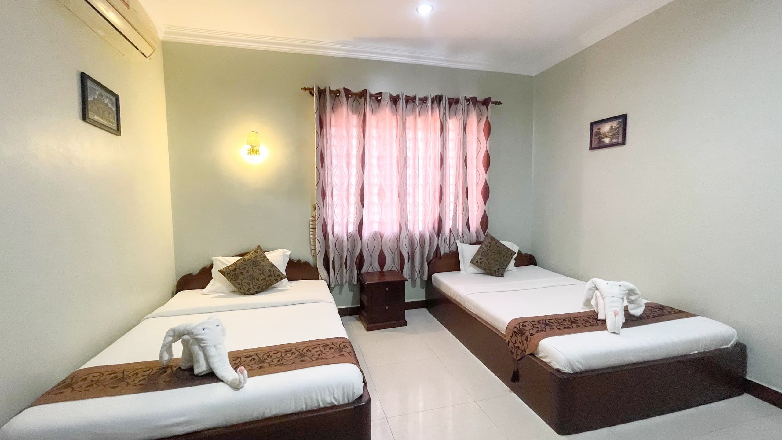 Air-Con Room